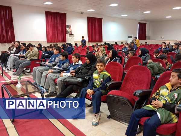 برگزاری جلسه آموزشی دانش‌آموز خبرنگاران پانا در منطقه پردیس