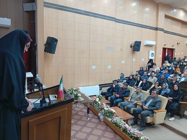 اولین جلسه بیلان هشدار  دبیرستان وکیلی ۹ در نیشابور