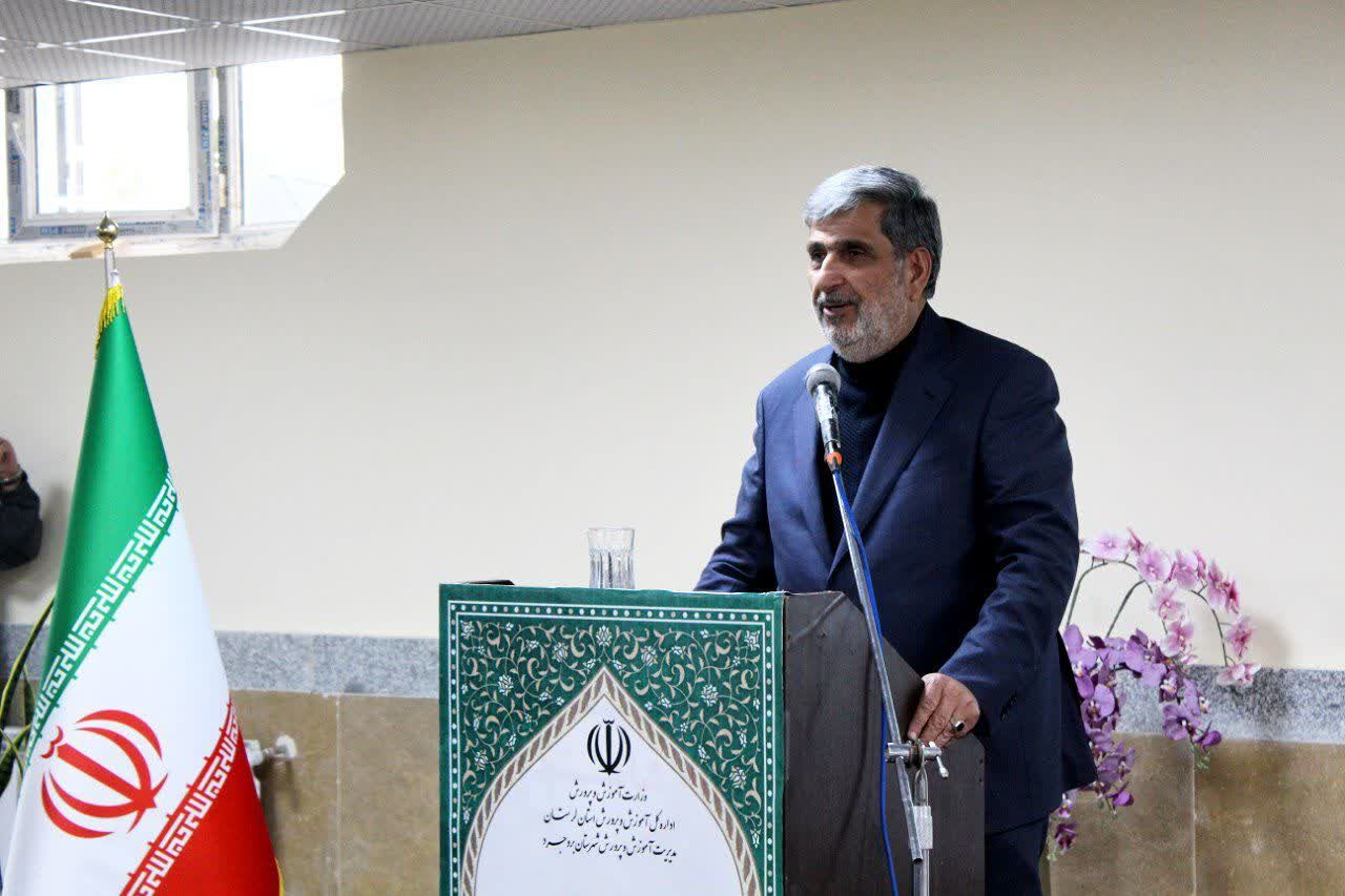 مدرسه‌سازی عبادت است
