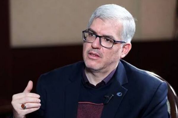 رئیس سازمان فضایی ایران: اقتصاد فضایی با توسعه حضور بخش خصوصی رونق می‌گیرد