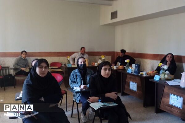 برگزاری جشنواره همیار معلم در بهارستان‌دو