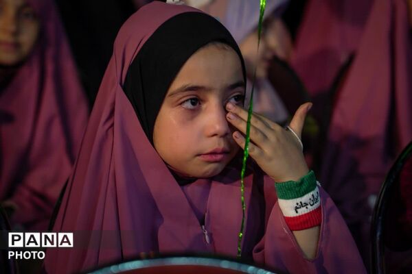 اولین جشن تکلیف دخترانه در تجمعات شبانه