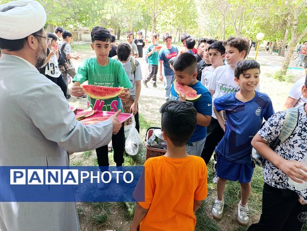 اردوی تفریحی دانش‌آموزان دبستان معلم آشخانه 