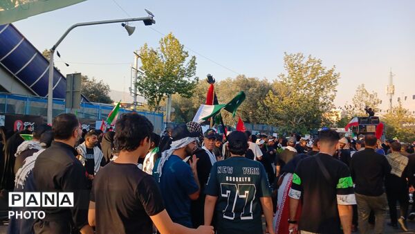 ثبت آخرین نگاه‌ها در میان هیاهوی اشک و دعا 