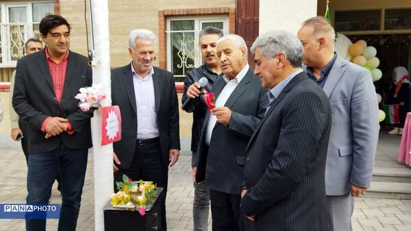 طلوع «شکوفه‌های مقاومت» در مدرسه خیرساز اسکو
