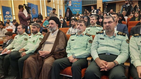 تقدیر از منتخبین مسابقات کشوری قرآن  نیروی انتظامی 