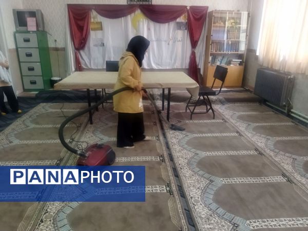 فضاسازی نمازخانه مدرسه الزهرای اهر برای مهر ماه