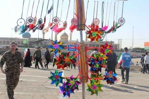 حضور کودکان و نوجوانان در مراسم سالگرد ارتحال حضرت امام(ره)