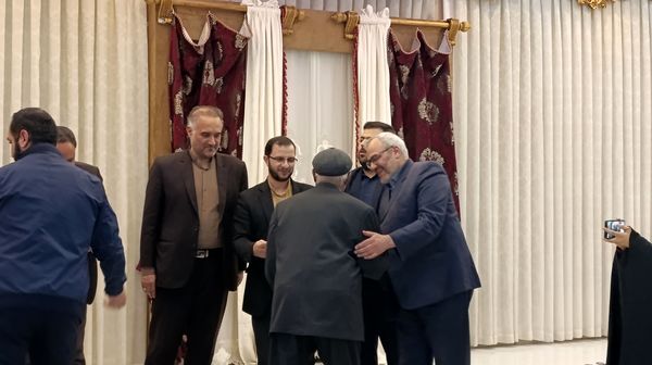  تقدیر از عوامل هیئت فرهنگیان نیشابور 