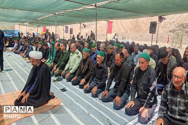 پخت حلیم در روز اربعین حسینی شهر بار نیشابور