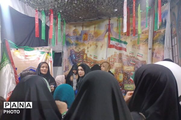 ستون این انقلاب، ایستادگی مردم در ۸۰ شب کف میدان 