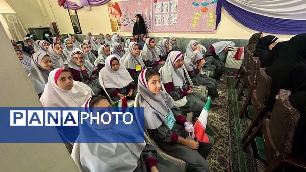 جشن عاطفه‌ها در دبستان حضرت زینب(س) شهر اراک