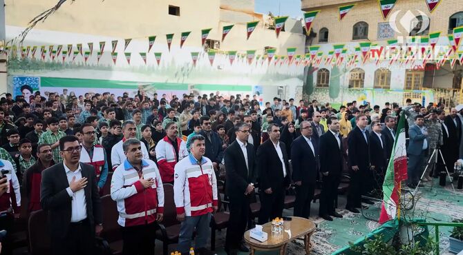 زنگ انقلاب در مدرسه شاهد شهید مصطفی خمینی به صدا درآمد