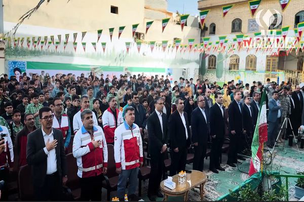 زنگ انقلاب در مدرسه شاهد شهید مصطفی خمینی به صدا درآمد