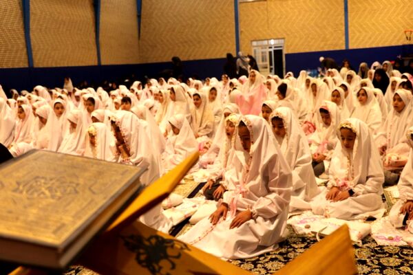 برگزاری جشن تکلیف دختران در مدارس مختلف سملقان