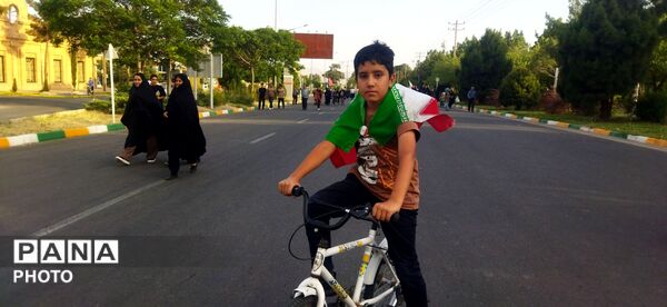 دوچرخه هایی در راه میهن