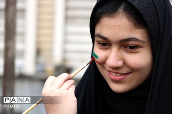 نسل جدید، پای آرمان‌های انقلاب 