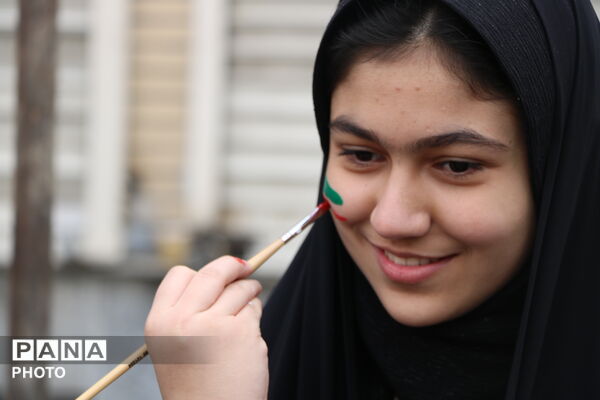 نسل جدید، پای آرمان‌های انقلاب 