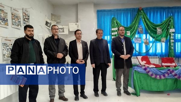 مدرسه انقلاب با روایت دانش‌آموزی در دبیرستان شاهد بنت‌الهدی 