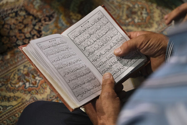 جشن آغاز امامت حضرت مهدی(عج) در مسجد جمکران