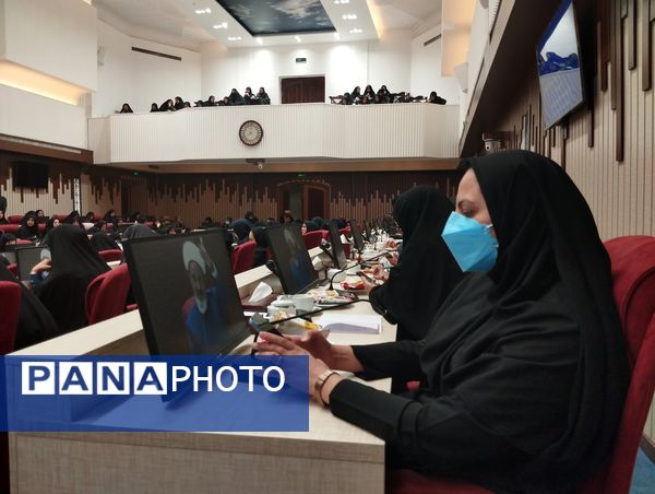 اجلاس نماز ، خانواده و کاهش آسیب های اجتماعی در مشهد