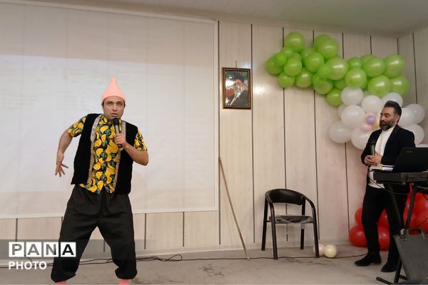 افتتاحیه بازارچه هنری کانون سردار سلیمانی رودهن