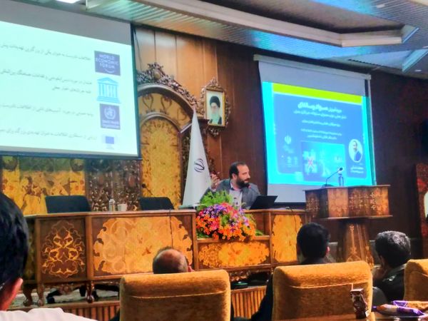 کارگاه سواد رسانه‌ای با محوریت مقابله با اخبار جعلی در تبریز