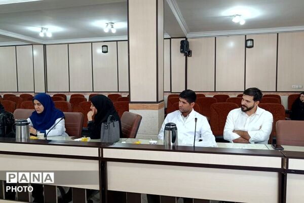 تجلیل از مدافعان سلامت در آموزش و پرورش شهریار