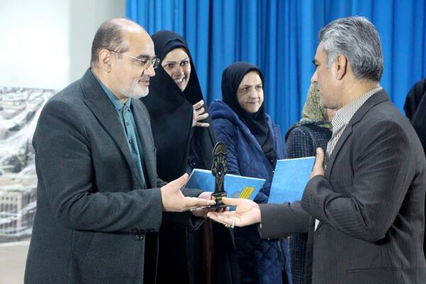 مراسم تجلیل از دانش‌آموزان مدارس استثنایی یزد