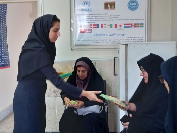 بازدید از نهضت سوادآموزی فلاورجان
