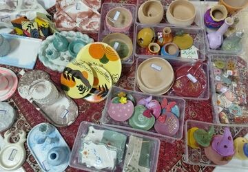 بازارچه دست‌سازه‌‌های دانش‌آموزان