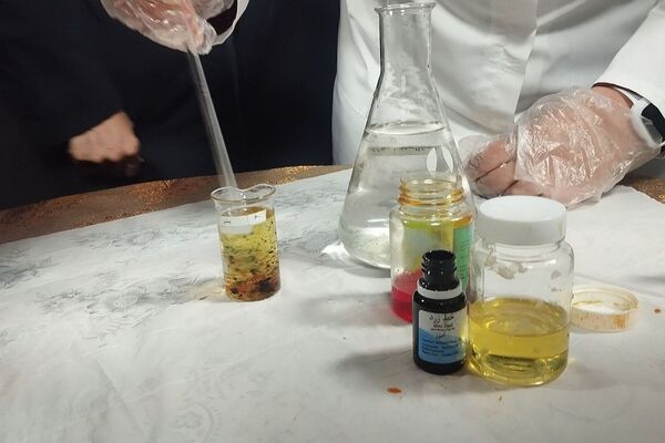 گرامیداشت روز آزمایشگاه در مدارس کهریزک 