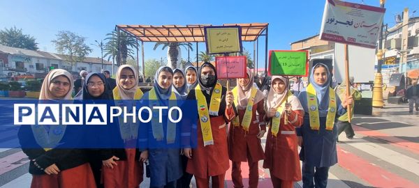 پیشتازان، طلایه‌داران شور ۱۳ آبان قائمشهر