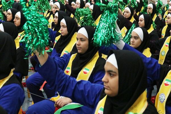 همایش هزار نفری یاوران انقلاب در مازندران