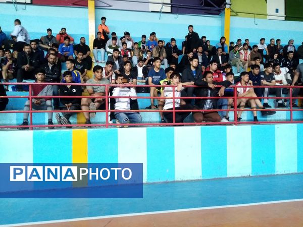 رقابت ۳۵۰ کشتی گیر در تربت جام 