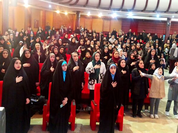 همایش مادر دختری در ساختمان صبا مشهد