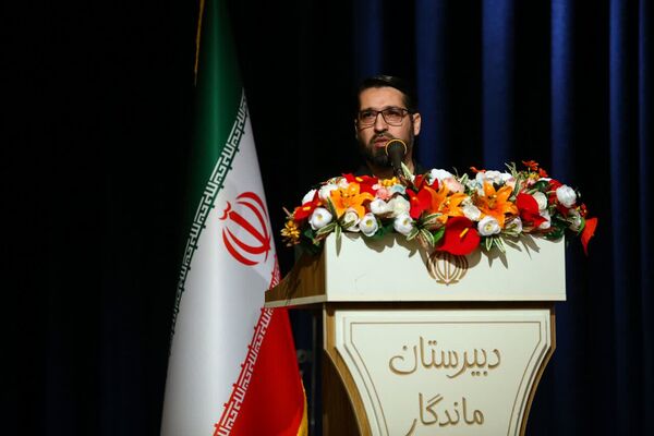 نخستین کنگره بزرگداشت ۲۷۰ دانش‌آموز شهید دبیرستان ماندگار امام صادق (ع) 
