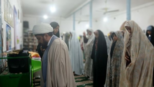 جوانه‌های بندگی در دیشموک؛ حضور پرشور دختران در اعتکاف