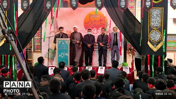 حضور پرشور دانش‌آموزان در چهاردهمین «احلی من‌العسل» بندرعباس