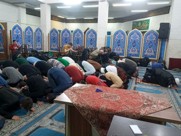 حضور پر شور دانش‌آموزان تهرانی در مراسم معنوی اعتکاف