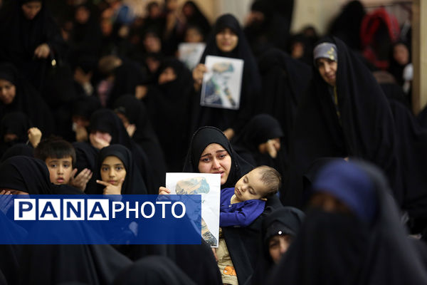 مراسم بزرگداشت شهید آیت‌الله رئیسی در حرم حضرت معصومه(س)