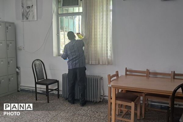دبستان بعثت ۲ آماده استقبال از دانش‌آموزان در قالب پروژه مهر