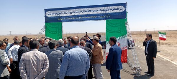افتتاح ۹۰ کیلومتر پروژه عمرانی در خراسان رضوی توسط وزیر راه و شهرسازی