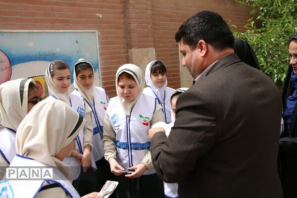  افتتاحیه اتاق بهداشت در مدرسه آیت‌الله خامنه‌ای قرچک به مناسبت هفته سلامت
