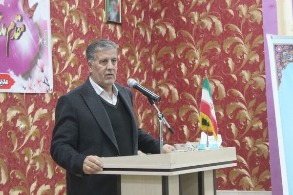 آیین تجلیل از پیشکسوتان فرهنگی ملکان 