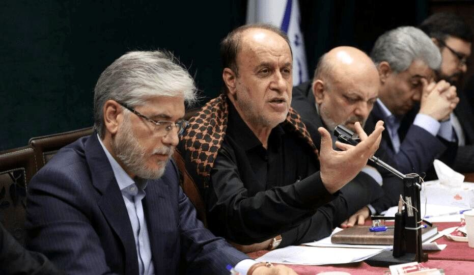 دولت باید با ترمیم حقوق، دوگانه بین هیئت علمی و کارکنان دانشگاه‌ها را برطرف کند