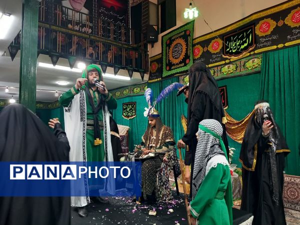 تعزیه‌خوانی تاسوعا در حسینیه موسی بن جعفر (ع)