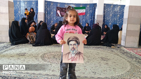 بر پایی محافل انس با دعا توسط بانوان روستای شلیل