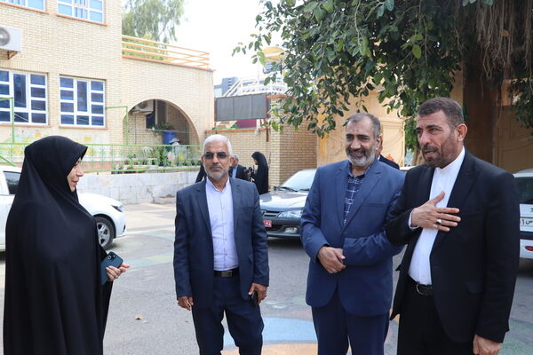 زنگ سپاس معلم در دبستان معینی بوشهر