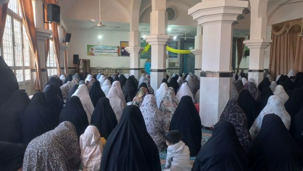 نماز جمعه  در خلیل آباد